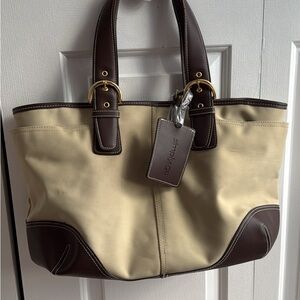 Women's Travel Bag - Brown and Tan